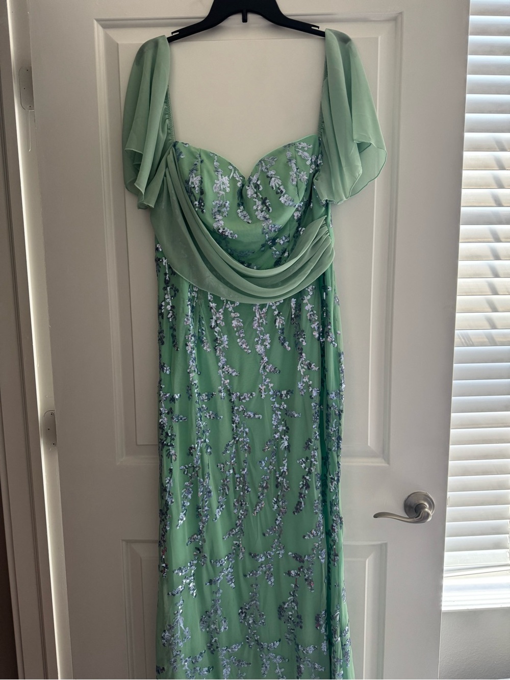 Event/prom/formal dress